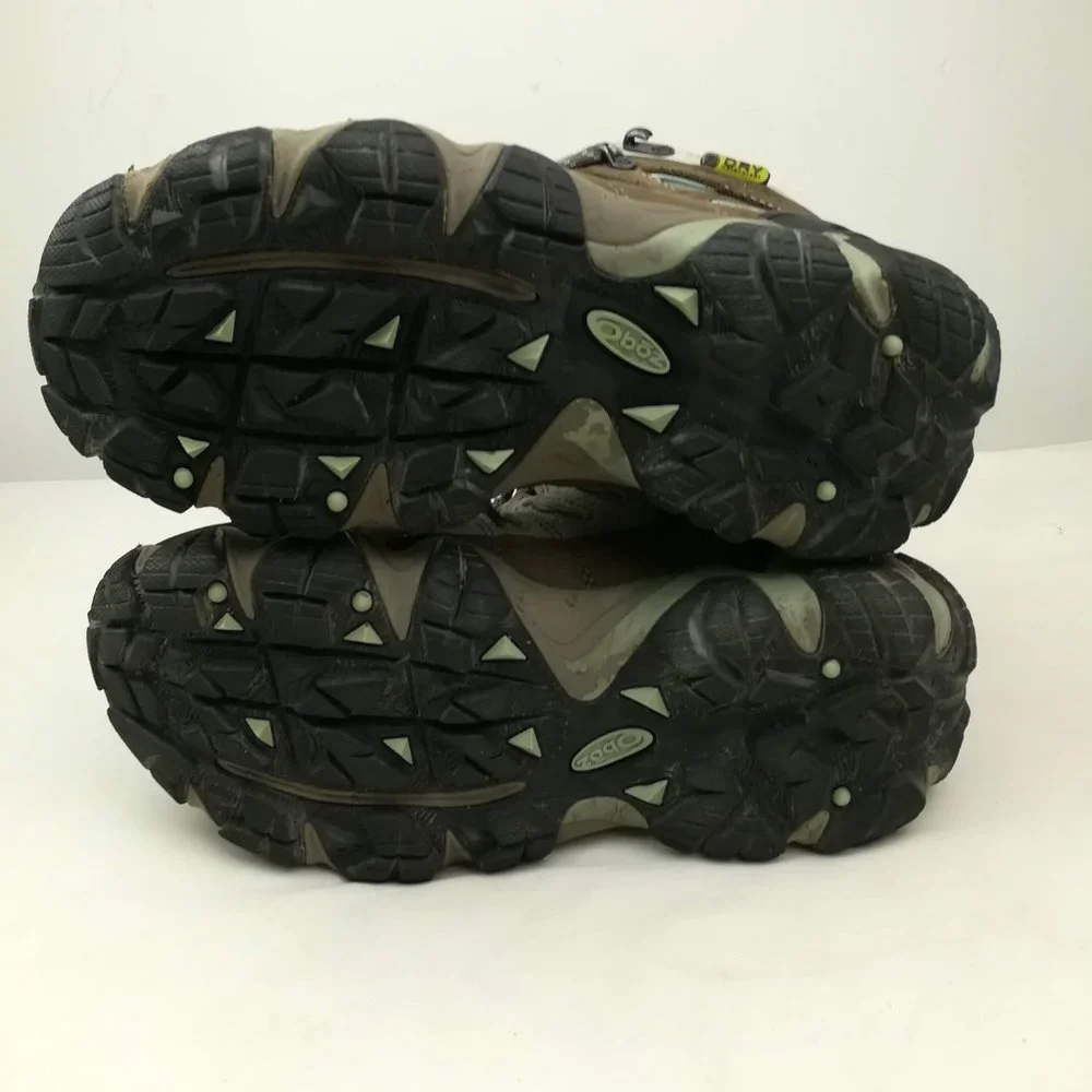 Oboz Women's Waterproof Hiking Boot - Taupe/Chocolate